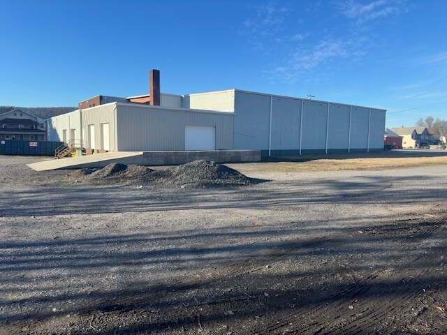 More Photos Of 750 Edison Ave, Sunbury Warehouse For Sale