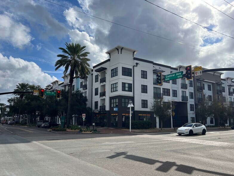 More Photos Of 1610 Central Ave, Saint Petersburg Storefront For Lease