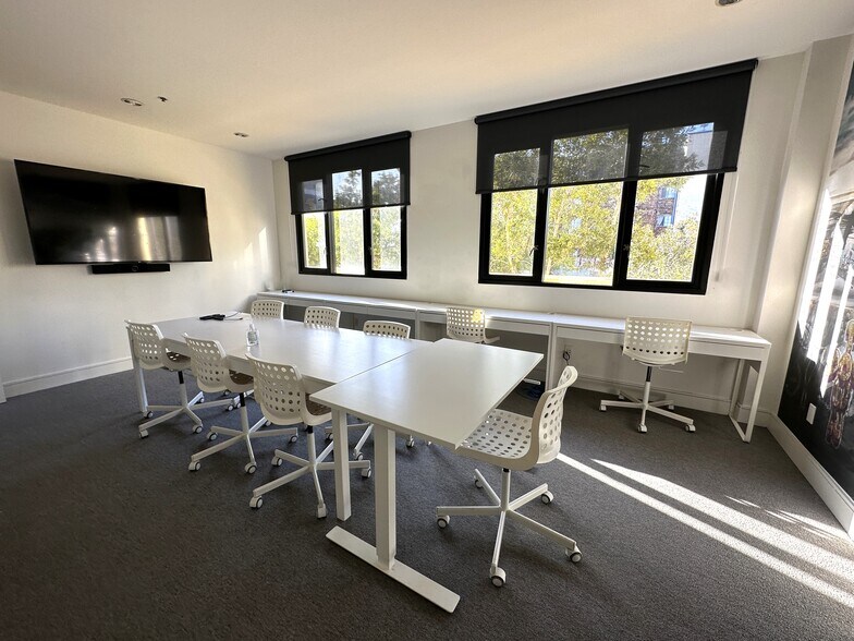 More Photos Of 1149 3rd St, Santa Monica Loft Creative Space For Lease