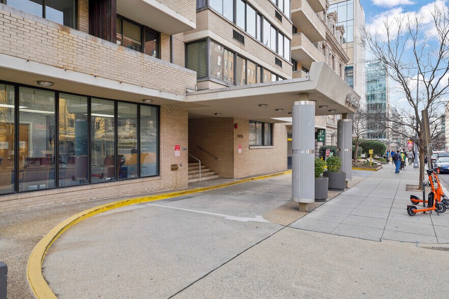 More Photos Of 1325 18th St NW, Washington Office For Lease