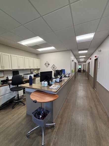 More Photos Of 2701 W St Isabel St, Tampa Medical For Sale