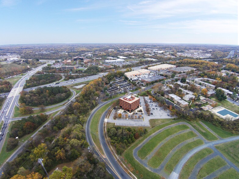 More Photos Of 1802 Brightseat Rd, Landover Office For Lease
