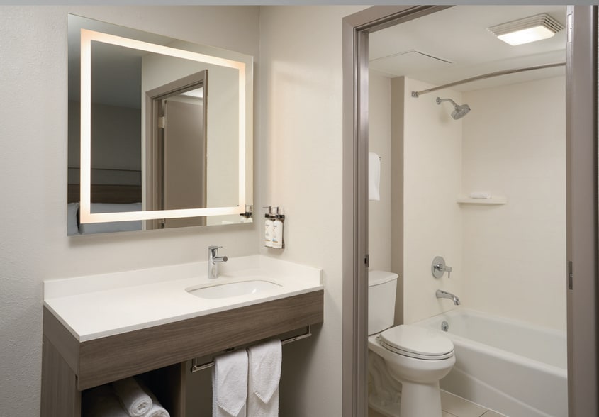 More Photos Of 11520 SW 88th St, Miami Hotel For Sale