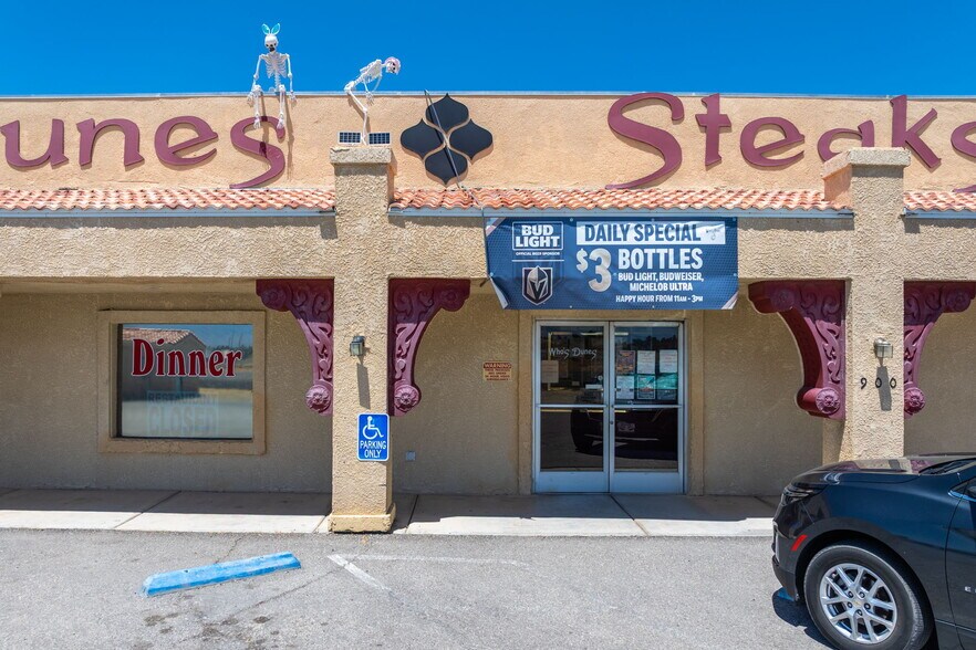 More Photos Of 900 W Nevada Hwy 372, Pahrump Bar For Sale