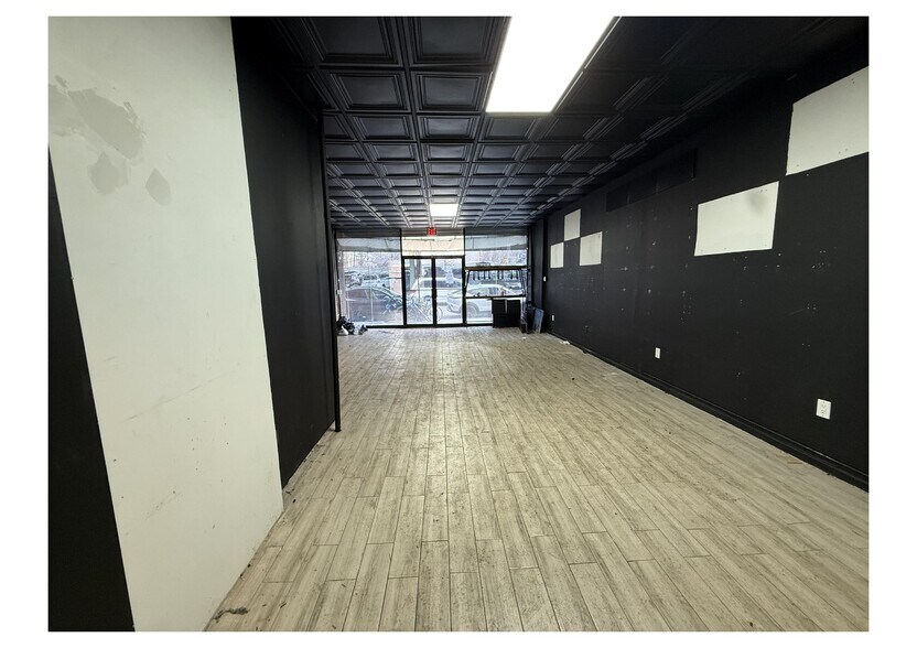 More Photos Of 4422 3rd Ave, Brooklyn Apartments For Lease