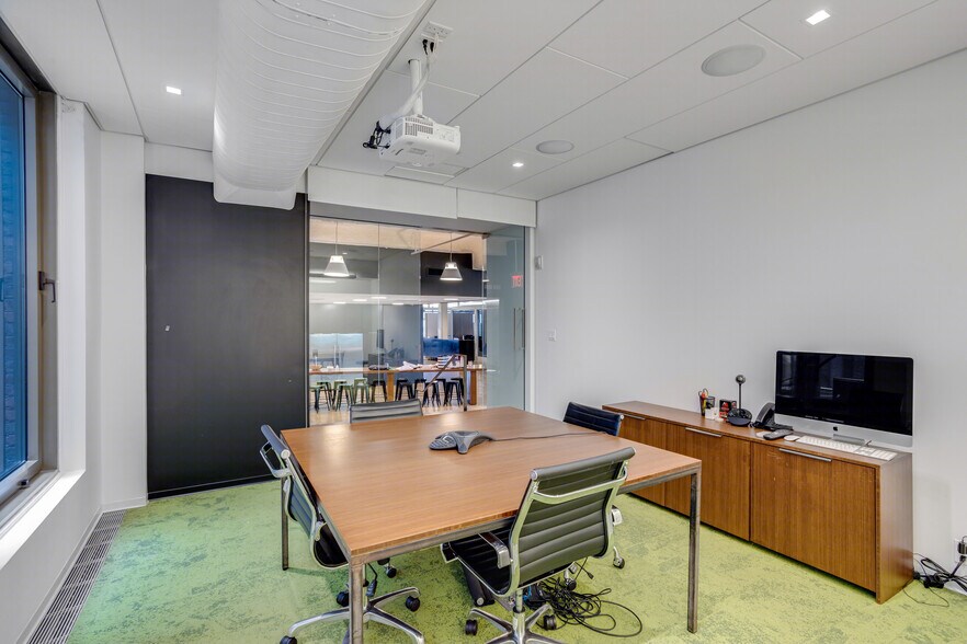 More Photos Of 330 Fifth Ave, New York Office For Lease