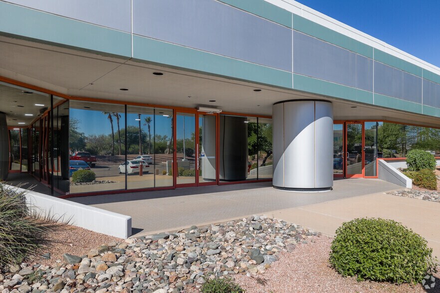 More Photos Of 3480 E Britannia Dr, Tucson Unknown For Lease