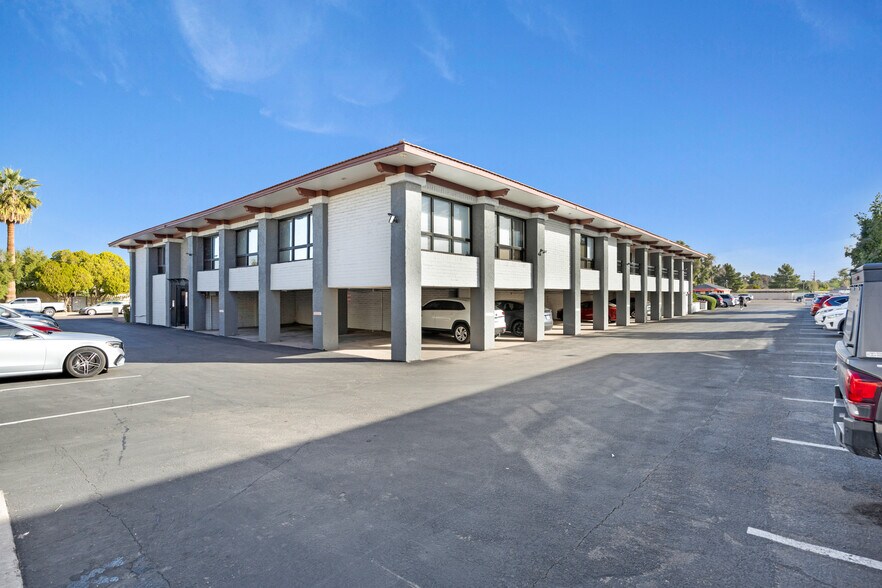 More Photos Of 2942 N 24th St, Phoenix Loft Creative Space For Lease