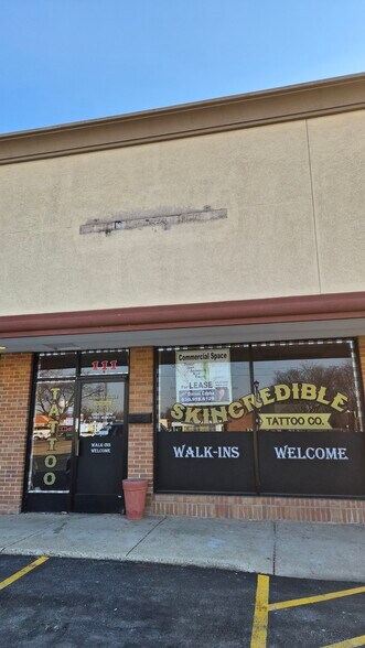 Primary Photo Of 3S071 State Route 59, Warrenville Restaurant For Lease