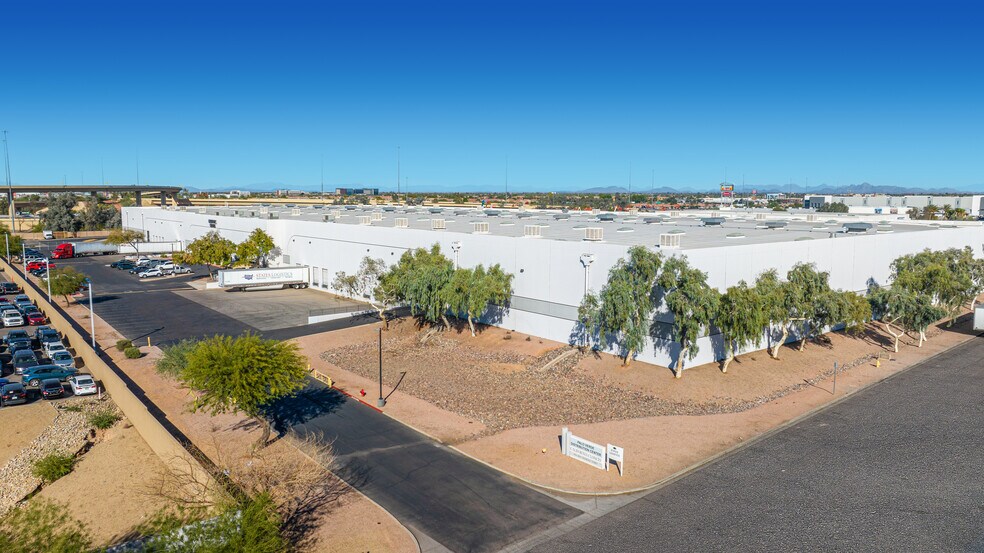 More Photos Of 9704 W Roosevelt St, Tolleson Distribution For Lease