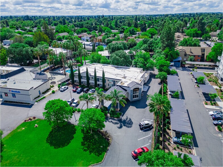 More Photos Of 4120 Chiles Rd, Davis Restaurant For Sale