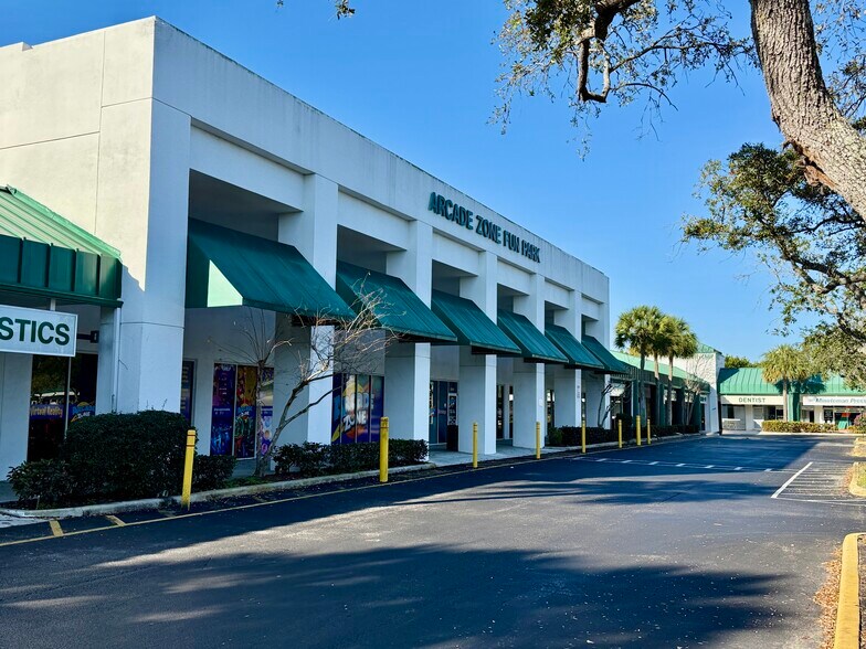 More Photos Of 10000-10160 W Oakland Park Blvd, Sunrise Unknown For Lease
