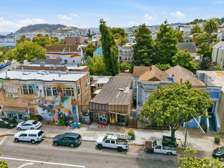 More Photos Of 1609-1611 Palou ave, San Francisco Storefront Retail Office For Sale
