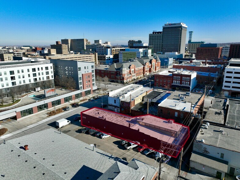 More Photos Of 1029 M St, Lincoln Showroom For Sale