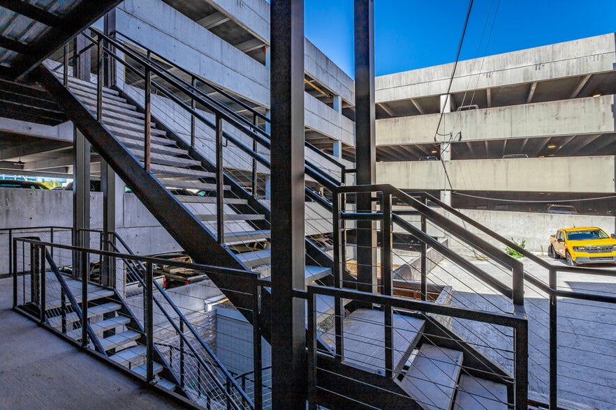 More Photos Of 109 E 7th St, Chattanooga Office For Lease