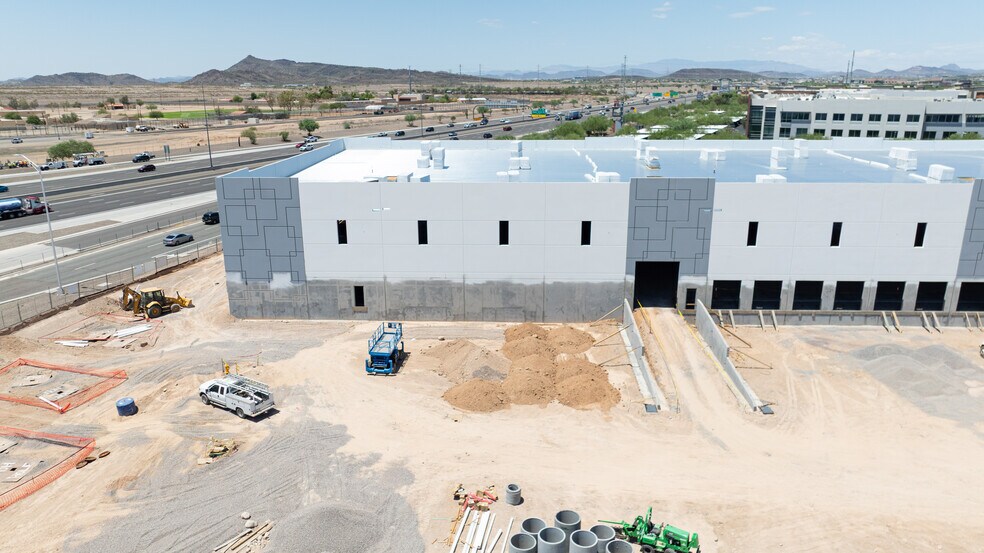 More Photos Of 2415-2335 W Corporate Center Dr, Phoenix Unknown For Lease