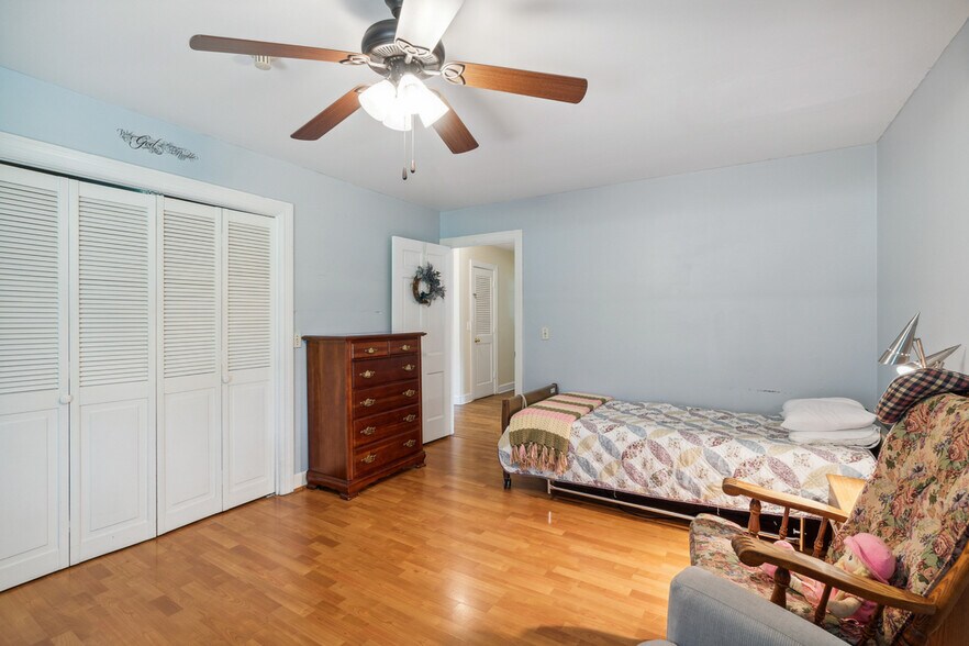 More Photos Of 639 N Broadway, Portland Assisted Living For Sale