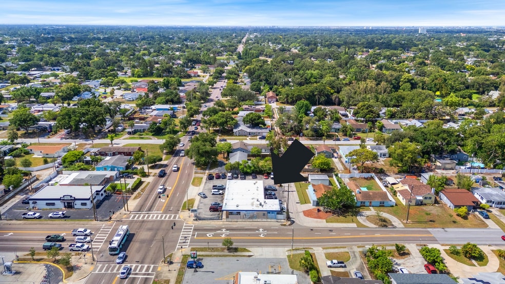 More Photos Of 2942 49th St N, Saint Petersburg General Retail For Sale