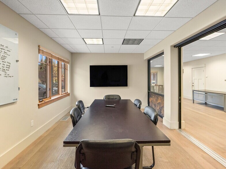 More Photos Of 36 Center Ln, Big Sky Office For Lease
