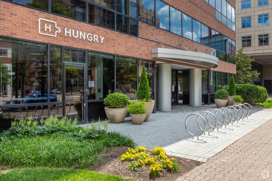 More Photos Of 4420 N Fairfax Dr, Arlington Office For Lease