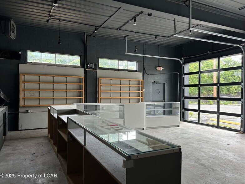 More Photos Of 800 Kidder St, Wilkes-Barre Storefront For Lease