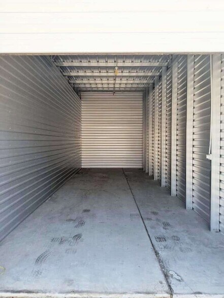 More Photos Of 502 Graham Rd, Corpus Christi Self Storage For Lease