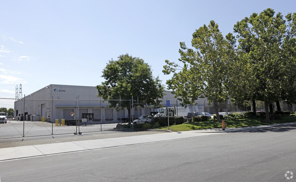More Photos Of 40745 Encyclopedia Cir, Fremont Warehouse For Lease