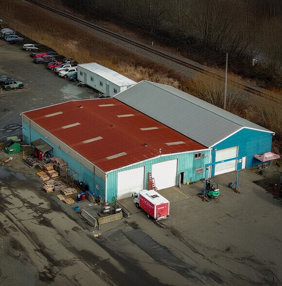 More Photos Of 931 Valentine Ave SE, Pacific Warehouse For Lease