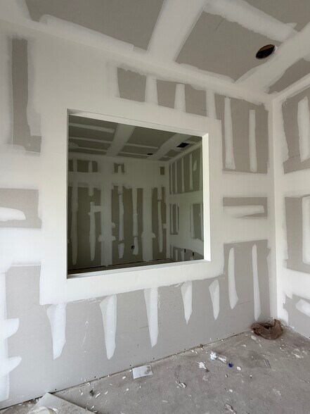 More Photos Of 23059 Tabak Ln, Land O' Lakes Office For Sale