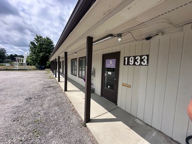More Photos Of 1933 State Route 45, Austinburg Storefront For Sale