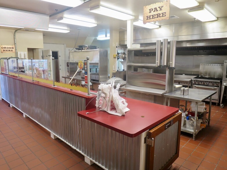 More Photos Of 2833 Baltimore Blvd, Finksburg Restaurant For Sale