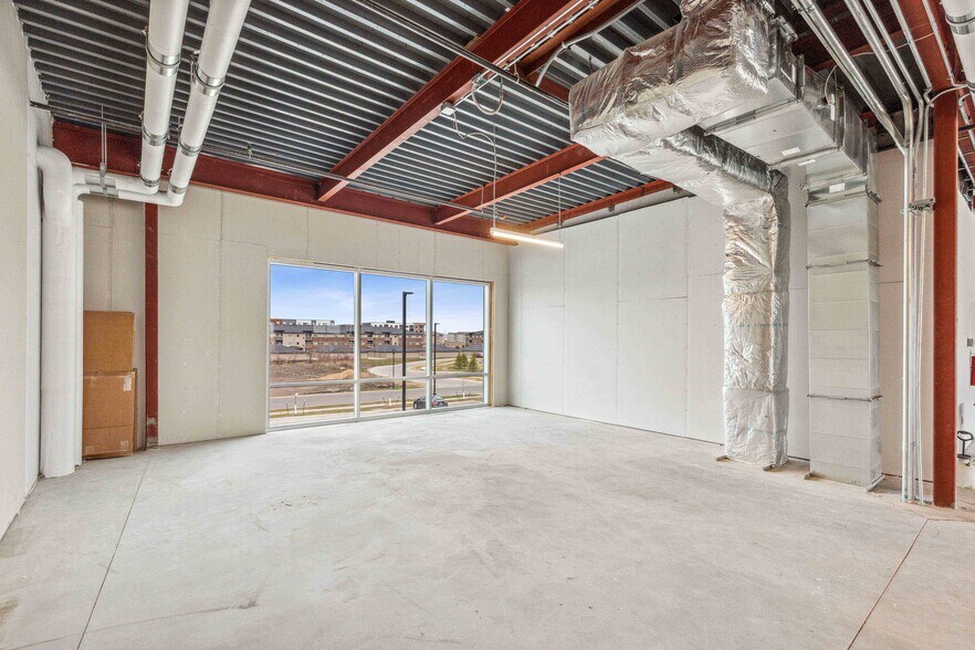 More Photos Of 5650 34th Ave S, Fargo Office For Lease