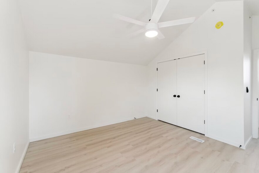 More Photos Of 1540 NW 30th St, Oklahoma City Apartments For Sale