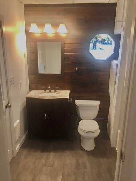 More Photos Of 147 Georgetown Rd, Beaver Falls Apartments For Sale