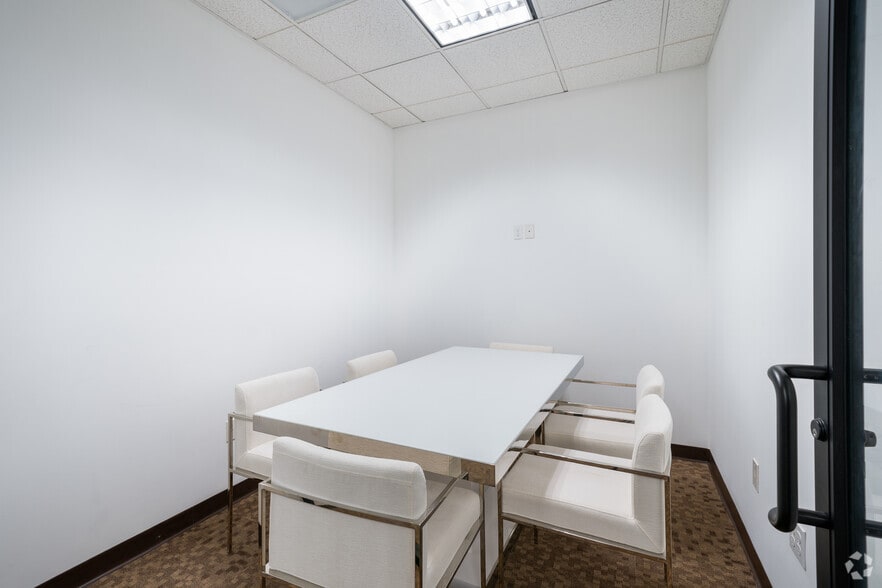 More Photos Of 388 9th St, Oakland Apartments For Sale