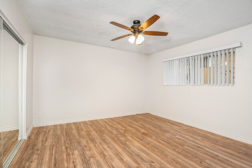 More Photos Of 11725 Gilmore St, North Hollywood Apartments For Sale