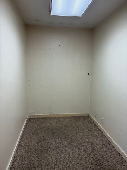 More Photos Of 1015 Hope St, South Pasadena Warehouse For Lease