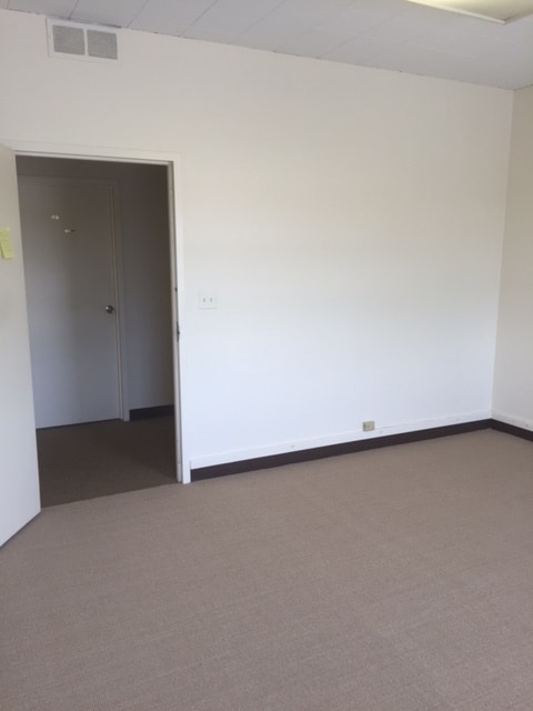 More Photos Of 72 Park St, New Canaan Office For Lease