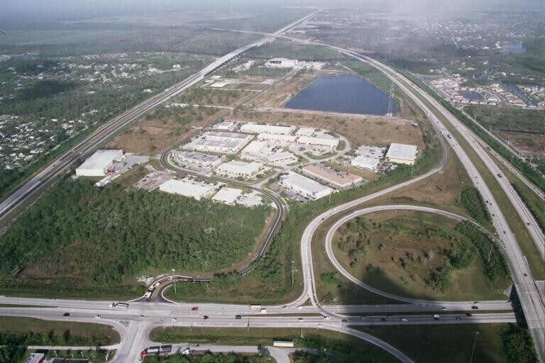 More Photos Of 7897 SW Jack James Dr, Stuart Warehouse For Lease