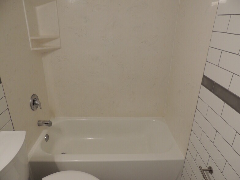 More Photos Of 2350-2358 Mccausland Ave, Saint Louis Apartments For Sale