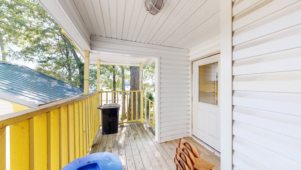 More Photos Of 104 N Herring St, Dothan Office For Sale