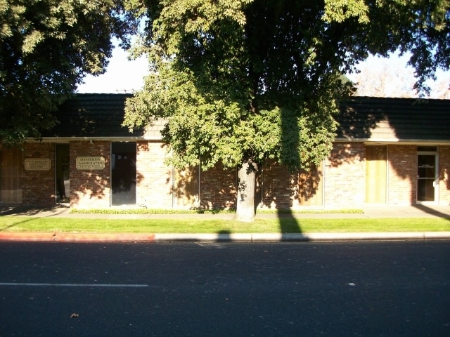 Primary Photo Of 1421 K St, Modesto Office For Lease