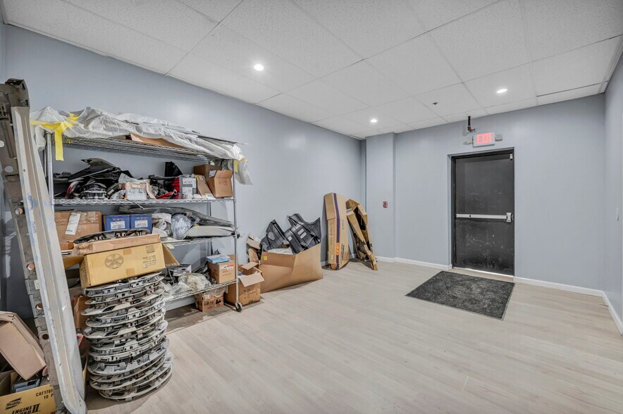 More Photos Of 1025 E Fifth Ave, Columbus Warehouse For Lease