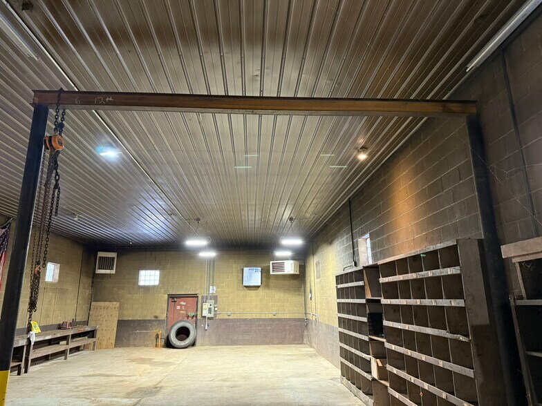 More Photos Of 11990 NE Sate Route 800, Magnolia Industrial For Lease