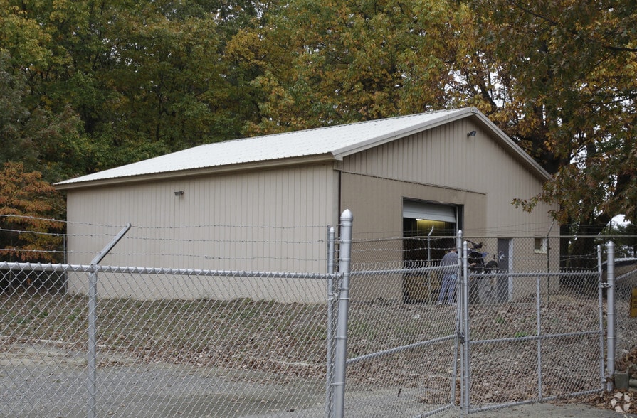 More Photos Of 1200 Haddonfield Berlin Rd, Voorhees Light Manufacturing For Sale