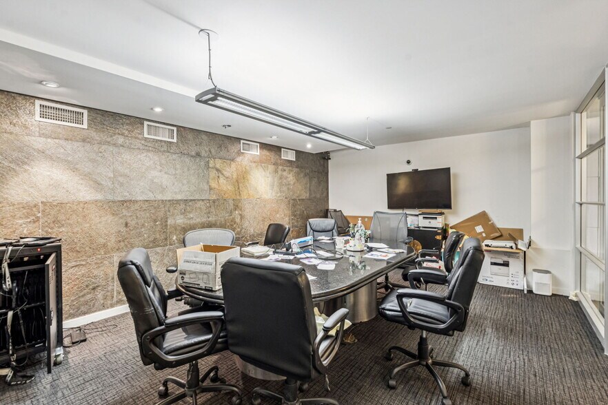 More Photos Of ,  Unknown For Sale