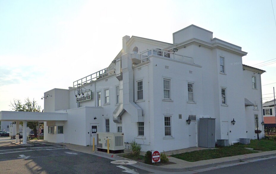 More Photos Of 8372 W Main St, Marshall Restaurant For Sale