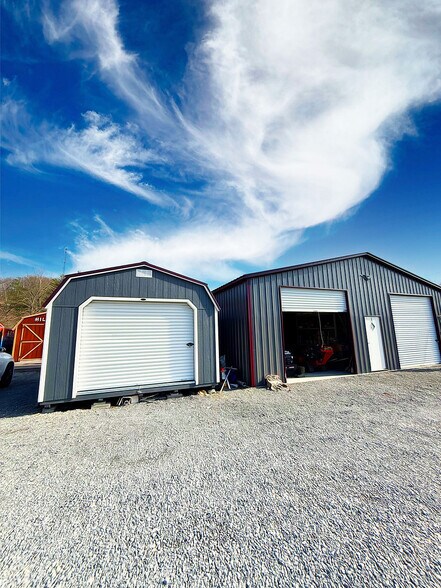 More Photos Of 2040 Robert C Byrd Dr, Beckley Storefront Retail Residential For Sale