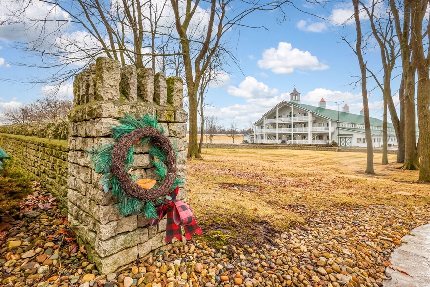 More Photos Of 12298 Croton Rd, Croton Specialty For Sale