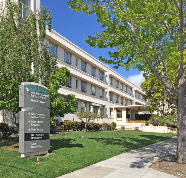 More Photos Of 2450 Shattuck Ave, Berkeley Storefront For Lease